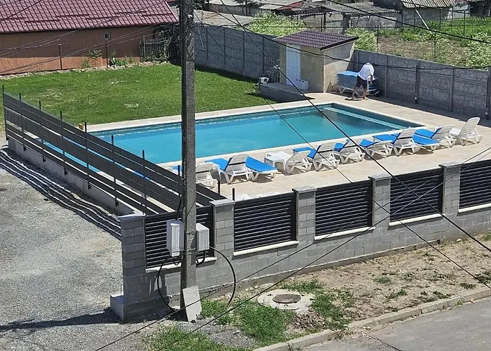 Vila Cata Costineşti